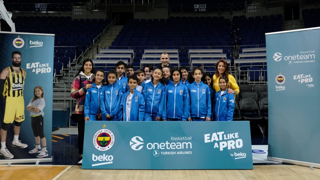 Proyecto de educación nutricional para niños del Fenerbahçe y la Euroliga